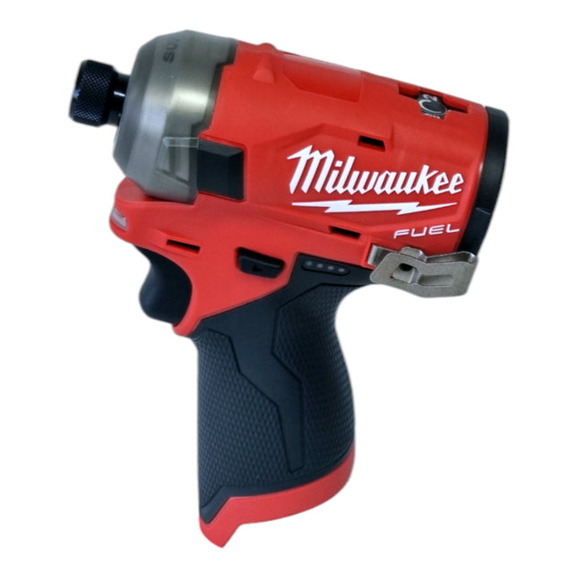 Llave de impacto sin cable Milwaukee M12 FQID-601 12 V 50 Nm 1/4" sin escobillas + 1x batería recargable 6,0 Ah - sin cargador