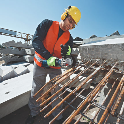 Bosch GWS 18V-10 Professional Meuleuse angulaire sans fil 18 V 125 mm Brushless + 2x batterie ProCORE 4,0 Ah + chargeur