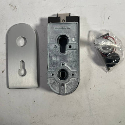 DORMA GLAS Glastuerschloss STUDIO Rondo Leichtmetall silber eloxiert 3000254471 Leicht Gebraucht 2 - toolbrothers