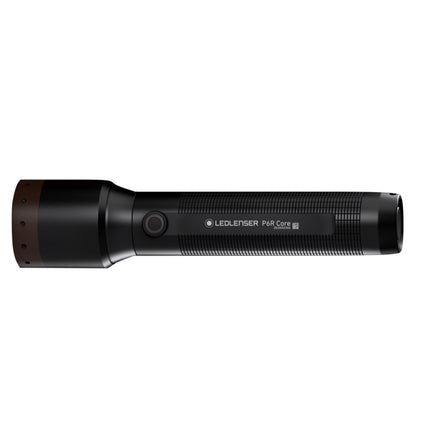 Ledlenser P6R Core LED Torcia elettrica 900 lm, IPX8, nera ( 502179 ) + 1x Batteria + 1x Cavo di alimentazione
