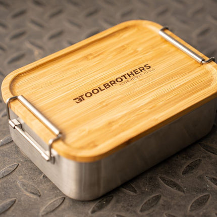 Toolbrothers Fan Edelstahl Brotdose mit 2 Etagen und Bambus Deckel 1340 ml - Toolbrothers