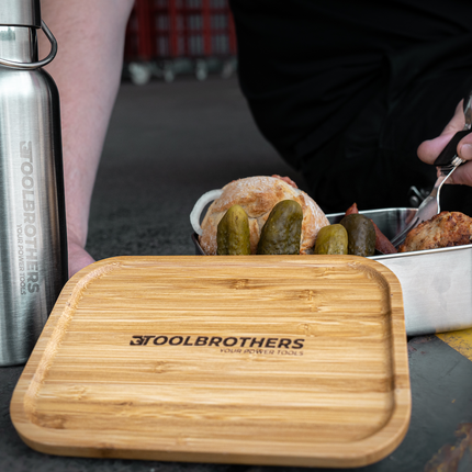 Toolbrothers Fan Lunchpaket in Makita Kühltasche mit Edelstahl Brotdose mit Bambus Deckel 1200 ml + Edelstahl Trinkflasche 500 ml + 4 in 1 Multifunktions Besteck - Toolbrothers