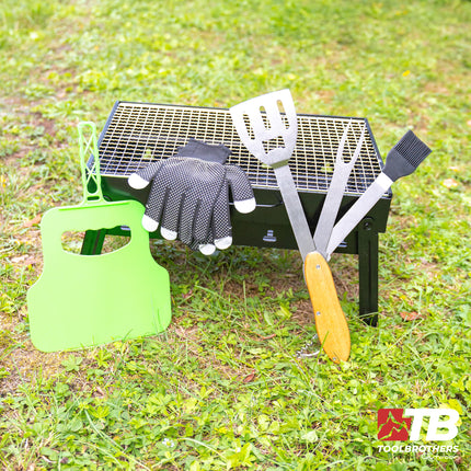 Toolbrothers Parrilla de carbón portátil de exterior para camping set de montaje sin herramientas 43 x 29 x 23 cm negro + cubiertos, guantes y tazas de parrilla 8 uds.