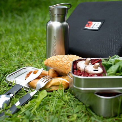 Toolbrothers Fan Breakfast box en estuche rígido con bolsa de transporte impermeable con 2 niveles y tapa de acero inoxidable 1340 ml + Botella de agua de acero inoxidable 600 ml + Cubiertos multifuncionales 4 en 1
